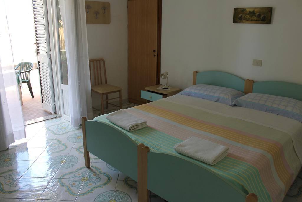 Villa Luna Di Miele Casamicciola Terme Habitación foto